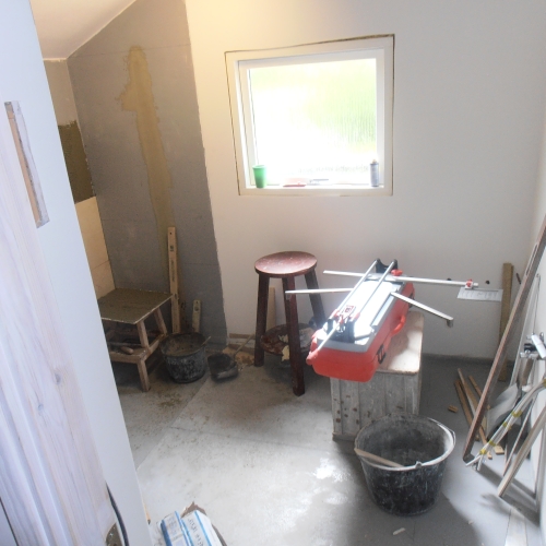 Renovering af nyt badeværelse i Udsholt under opstart