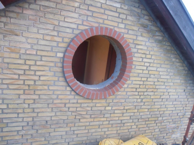 og færdig med opmuring 